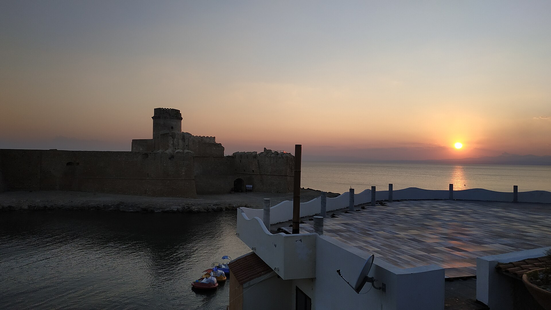 Le Castella